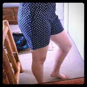 Tommy Hilfiger Flower Patterned Shorts